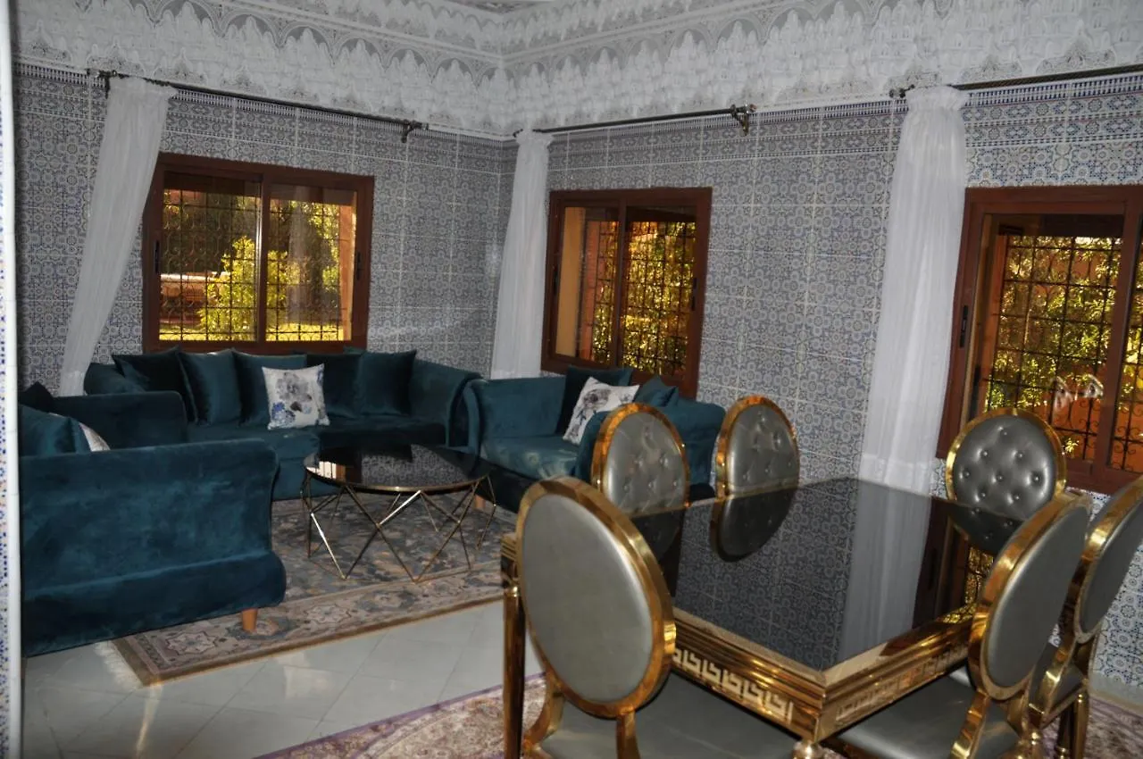 Jolie Villa Moderne Avec Piscine Privee. Marrakesh Morocco