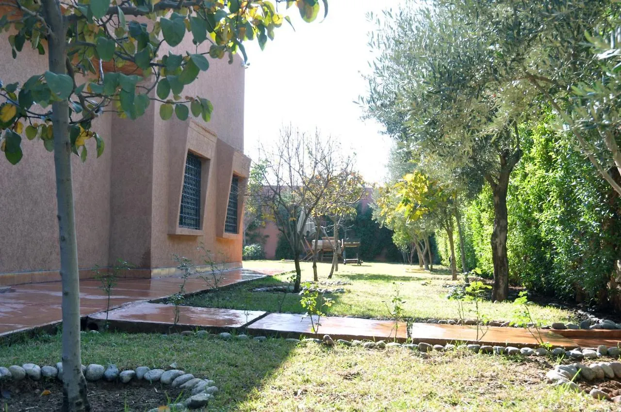 Jolie Villa Moderne Avec Piscine Privee. Marrakesh
