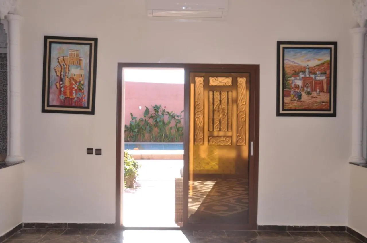 Jolie Villa Moderne Avec Piscine Privee. Marrakesh Morocco