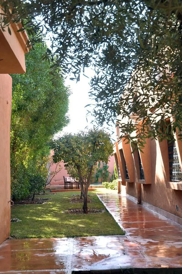 Jolie Villa Moderne Avec Piscine Privee. Marrakesh Morocco